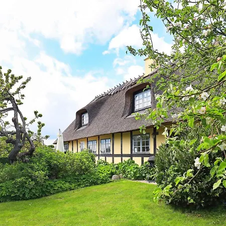 Idyllic Countryside Retreat-By Traum Holiday home